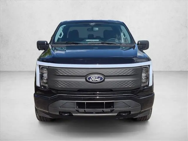 2025 Ford F-150 Lightning XLT